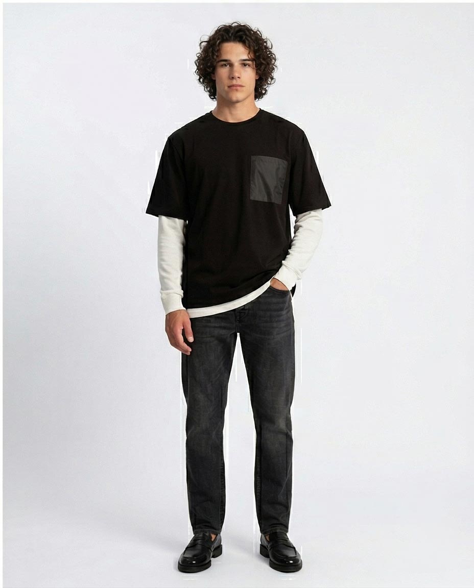 Ravin Men's Relaxed Fit Heavyweight Tee with Technical Ripstop Pocket - O204279
