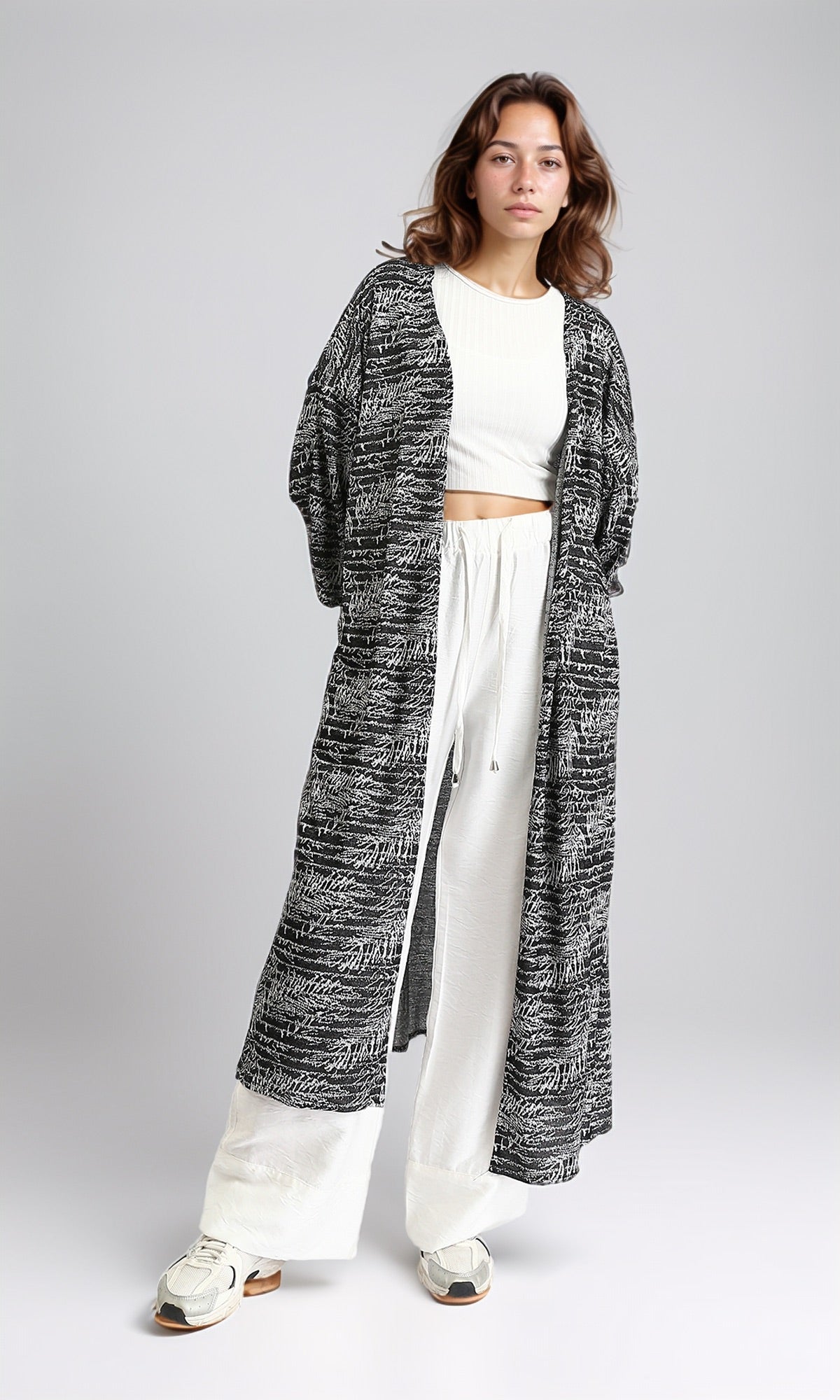 O204290 - Patterned Open Neckline Long Cardigan - Black