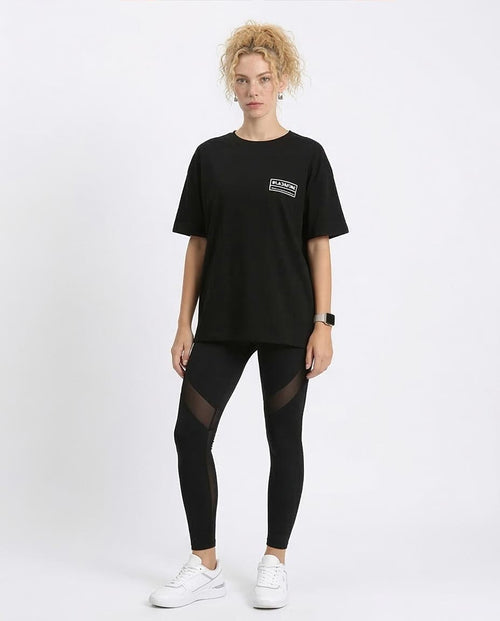 Ravin x BLACKPINK "Ready For Love" Oversized Graphic T-Shirt – Black - O204297