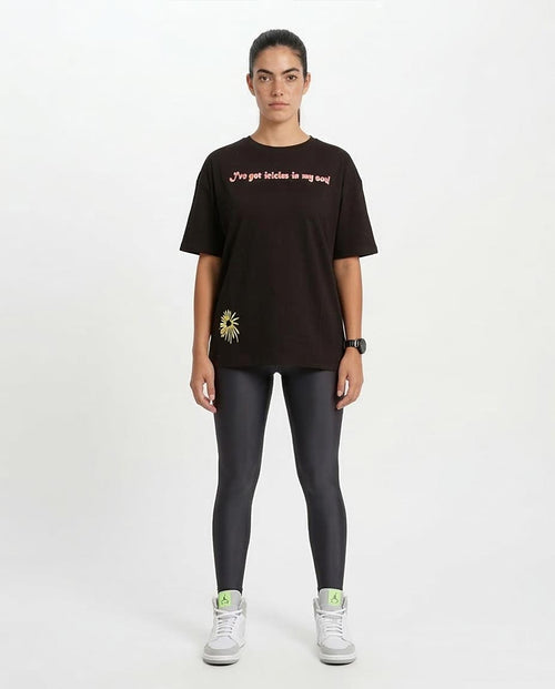 Ravin Unisex Oversized "Icicles in my Soul" Graphic T-Shirt – Black - O204298