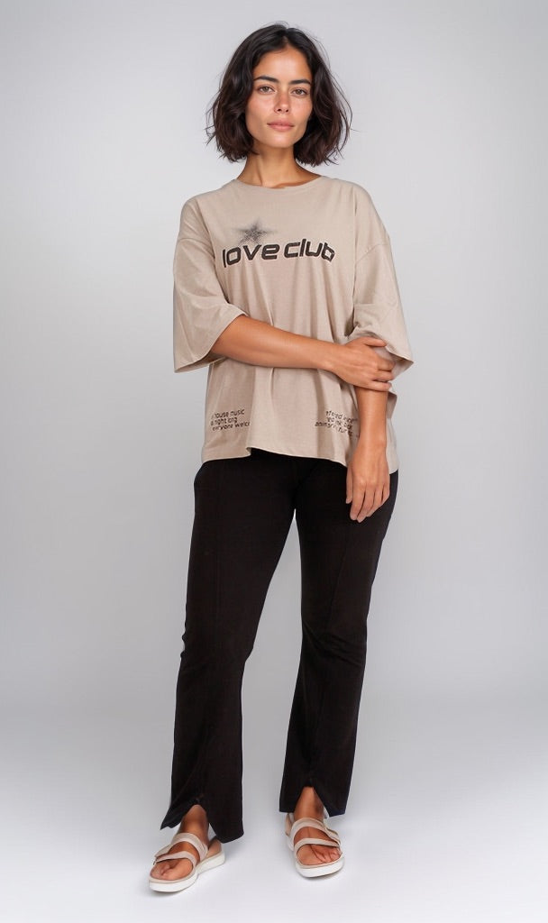 r204530 - Oversized Love Club Tee - Beige Chic