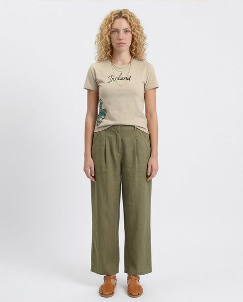 Ravin Vintage Postcard "Ireland" Graphic T-Shirt – Sand - R204534