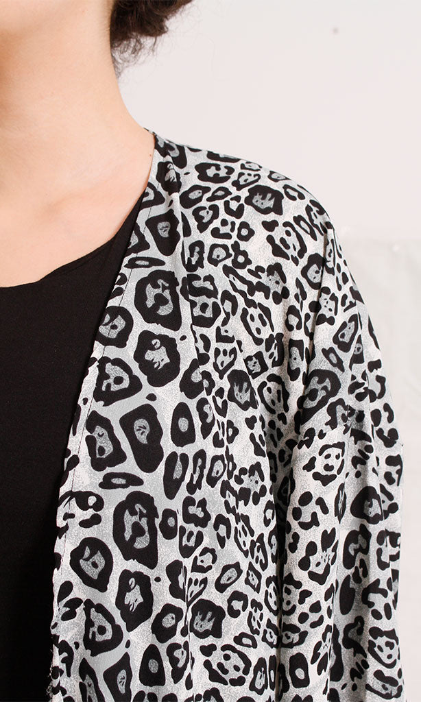 R204864-S22W619-GREY (CAR)