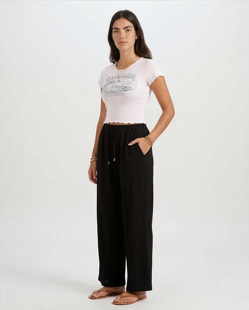 Ravin Women’s Summer Palm Beach Lettuce-Edge Baby Tee - R205504