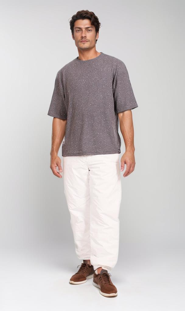 R205833 - Textured Jacquard Oversized T-Shirt – Dark Grey