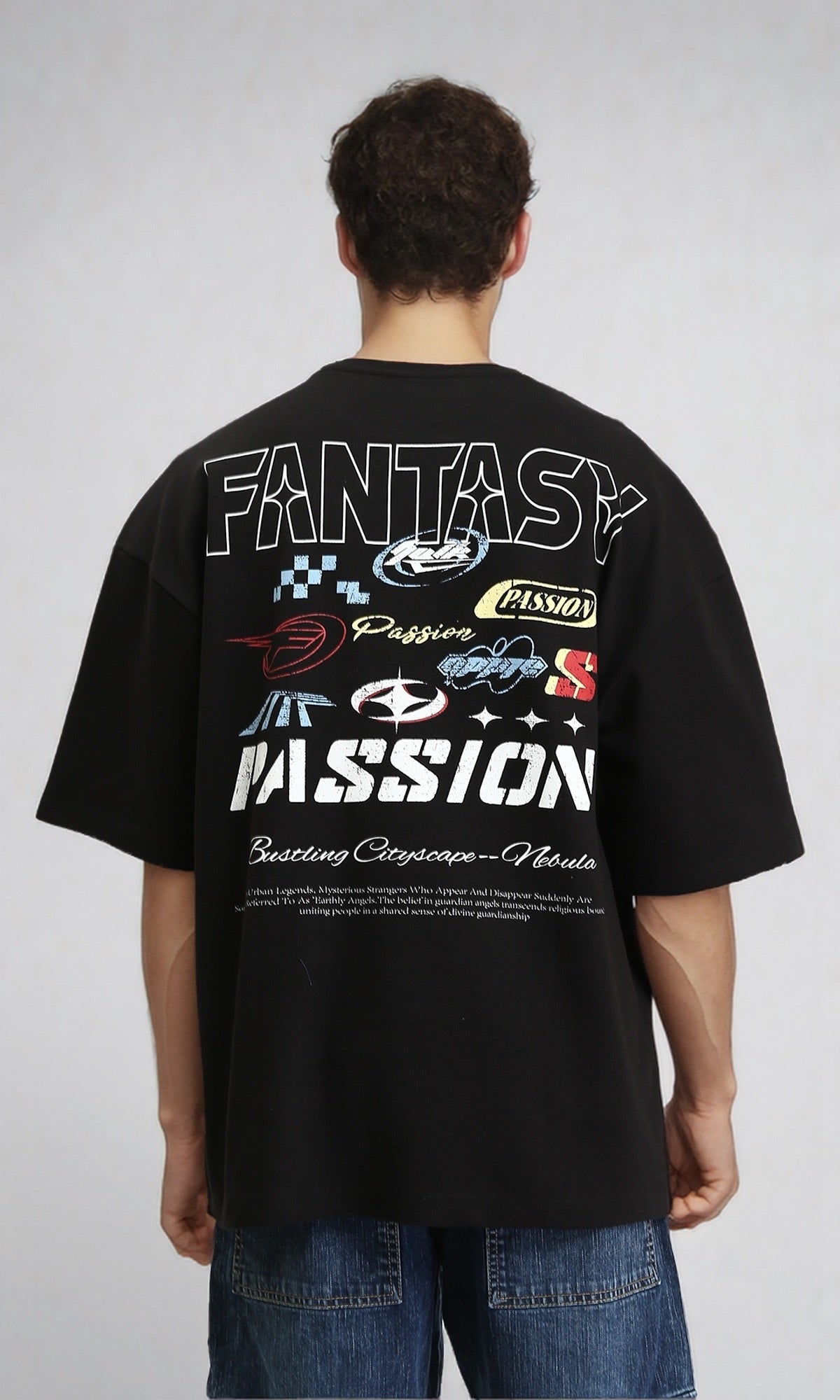 R205836 - Relaxed Tee with Front & Back Print - Black