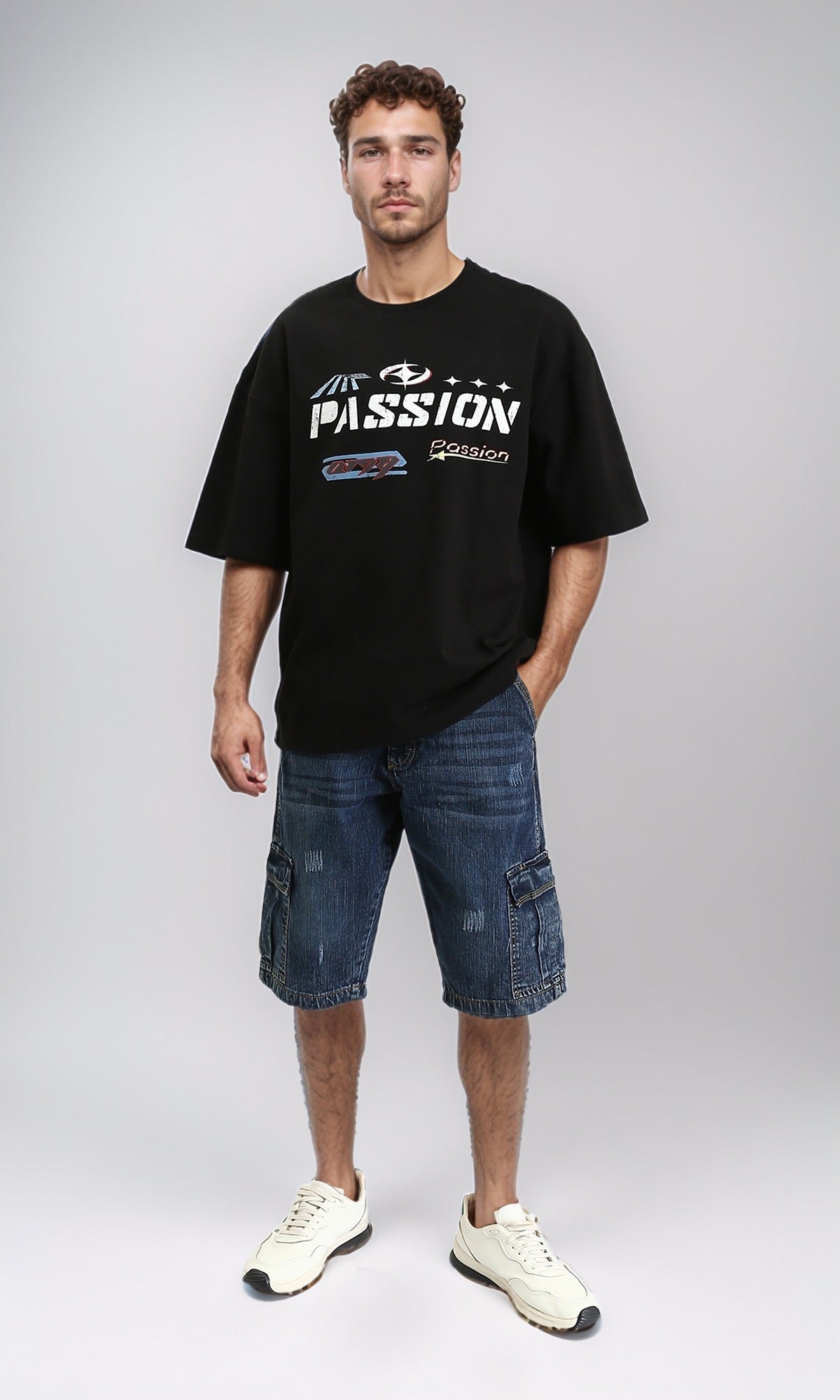 R205836 - Relaxed Tee with Front & Back Print - Black