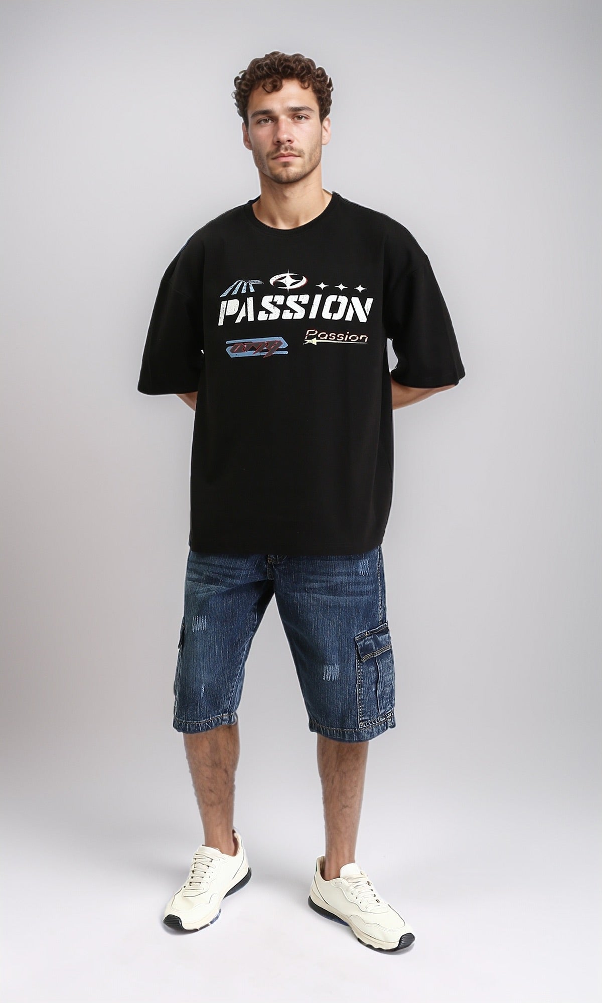 R205836 - Relaxed Tee with Front & Back Print - Black