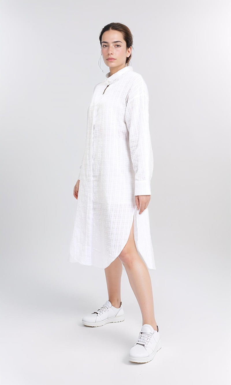 R206075 - Long Sleeves Buttons Down Long Shirt - White