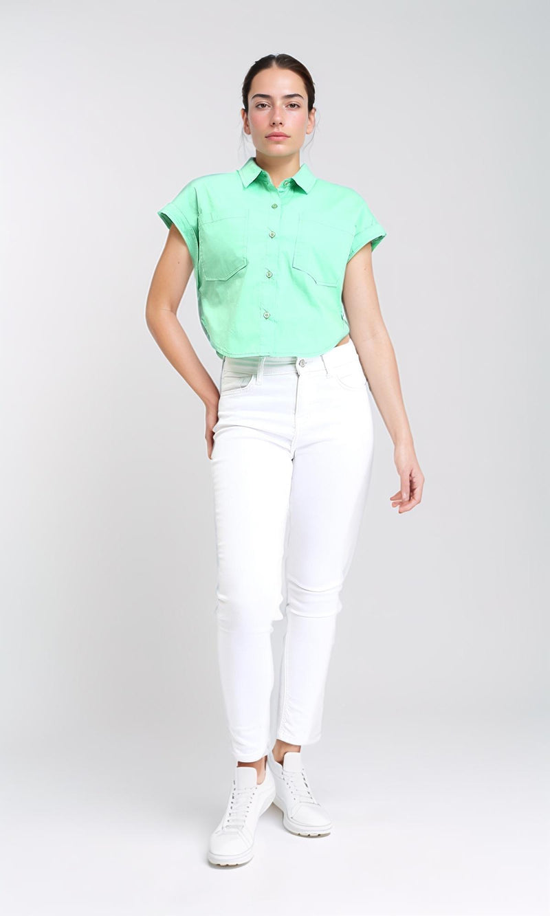 R206096 - Solid Short Shirt with Front Pockets - Light Green