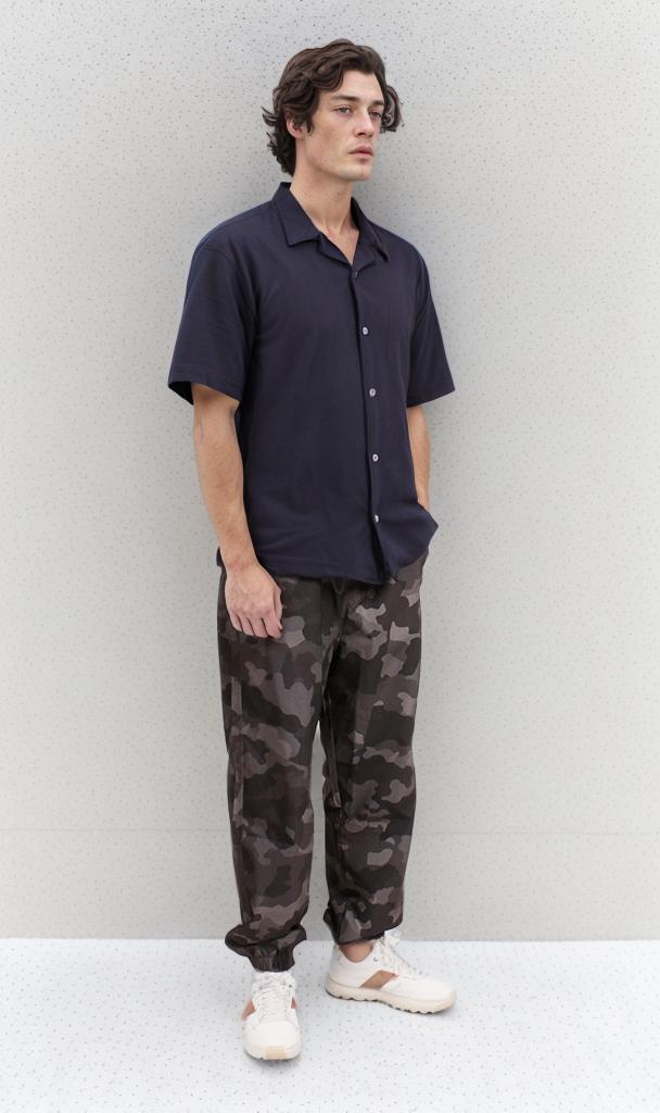 R206332 - Ready Garment Short-Sleeve Button-Up Shirt - Navy Blue