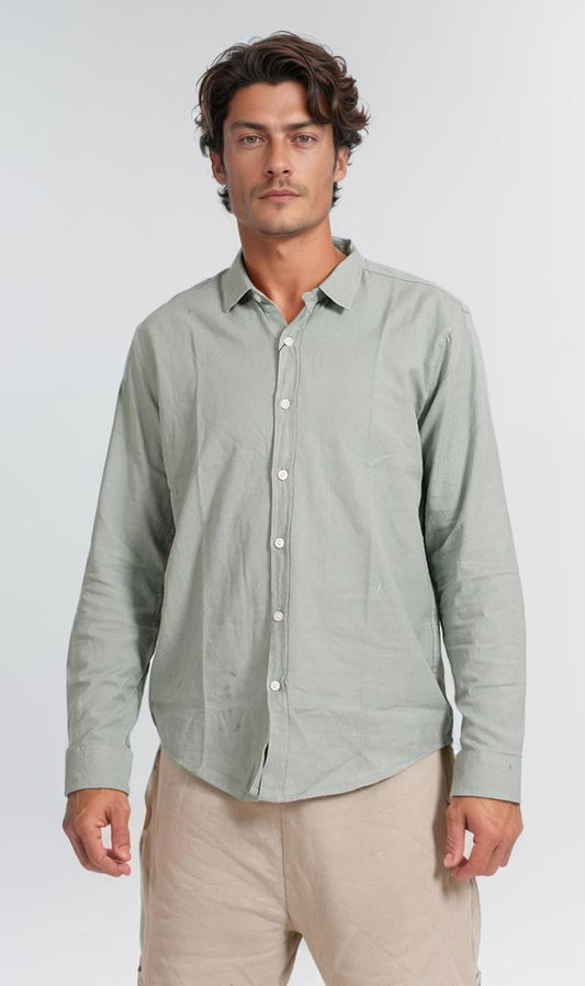 R206394 - Light Green Button-Up Shirt