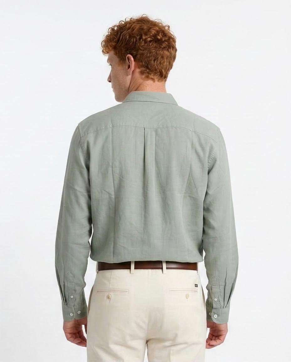 R206394 - Light Green Button-Up Shirt