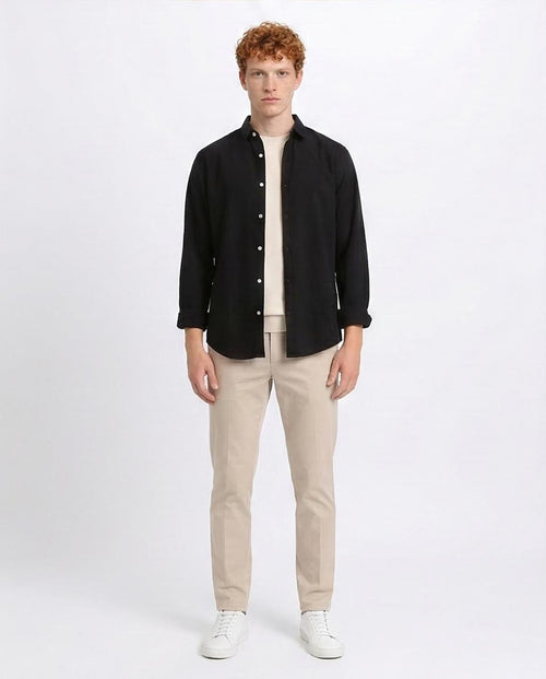 Ravin Men's Slim-Fit Long Sleeve Button-Down Shirt – Black - R206397