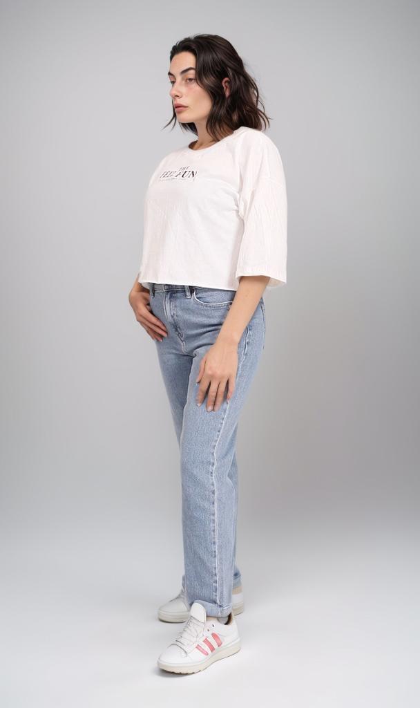 R206583 - Graphic Printed Cropped T-Shirt - White