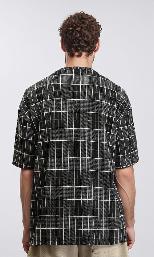 R206738 - Patterned Round Neck Regular Tee - Black & White