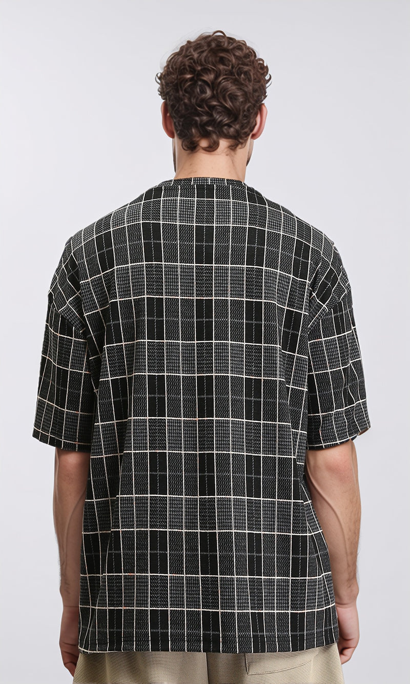 R206738 - Patterned Round Neck Regular Tee - Black & White