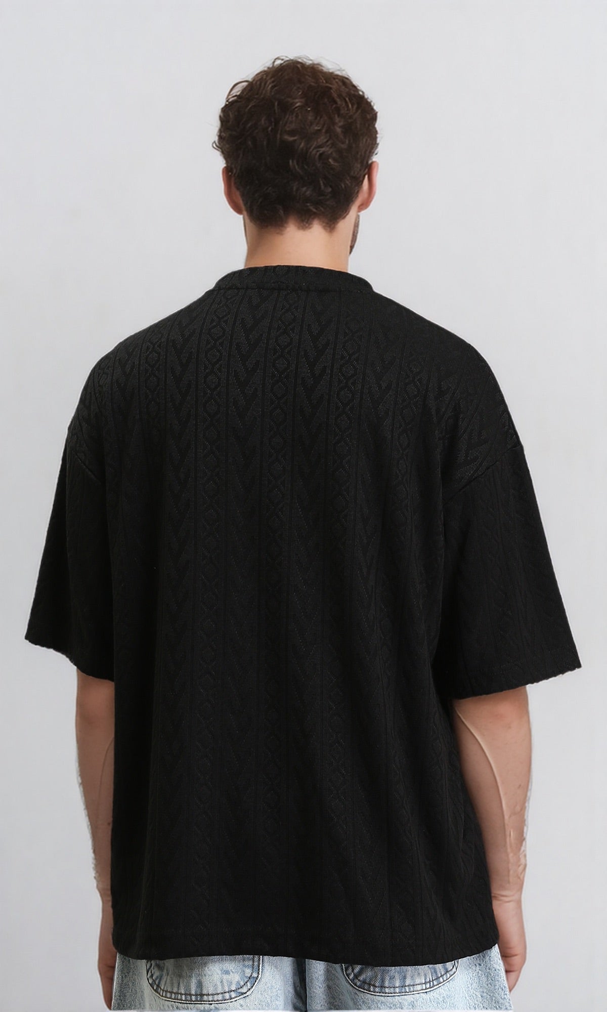 R206742 - Relaxed Fit Round Neck Casual Tee - Black