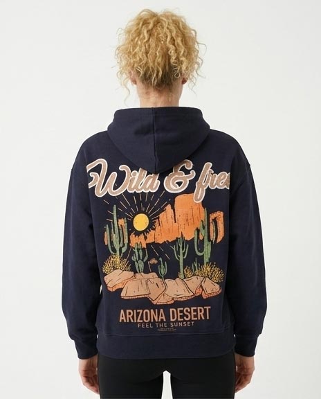 Ravin هودي نسائي "وايلد آند فري" بطبعة صحراء أريزونا - كحلي - R206859
