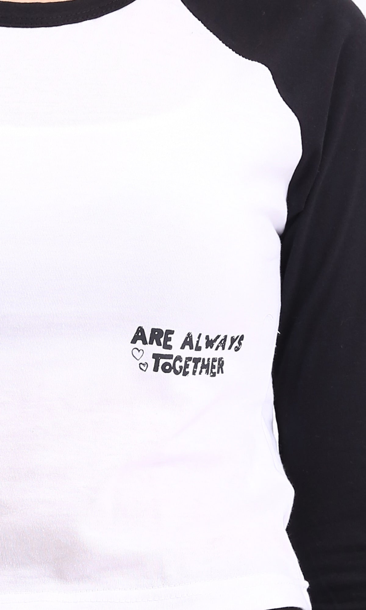 R207077 - Bi-Tone Long Sleeves Printed Tee - Black & White