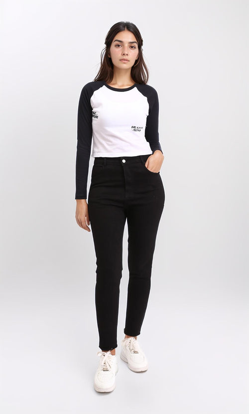 R207077 - Bi-Tone Long Sleeves Printed Tee - Black & White