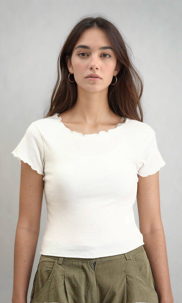 R207092 - Short Sleeves Feminine Lettuce Top - Off-White