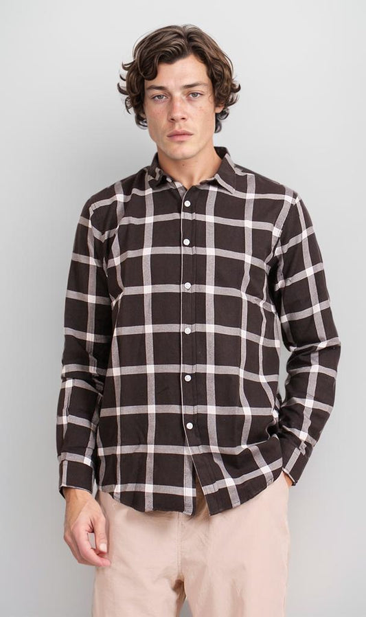 R207322 - Checked Button-Up Shirt - Black & White