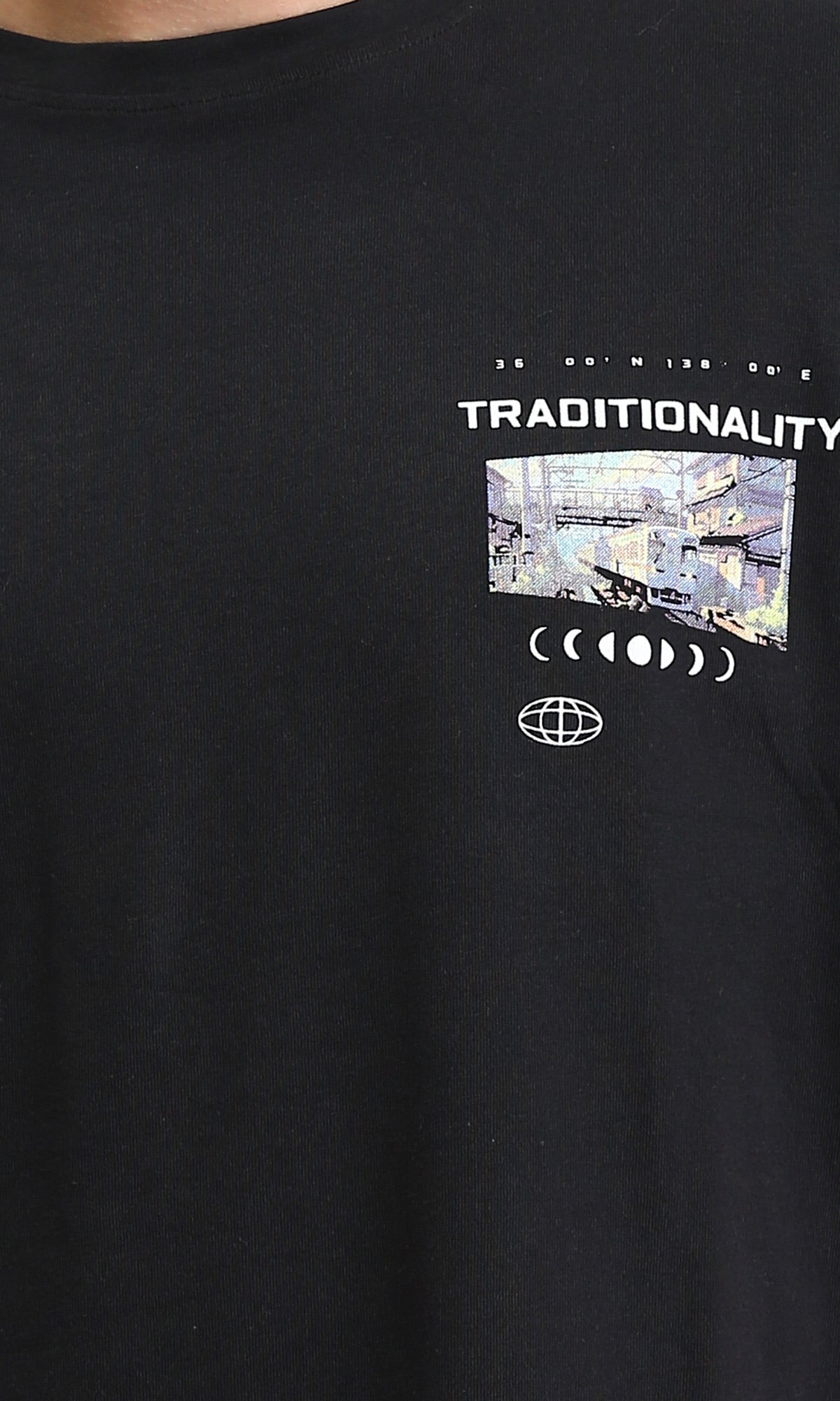 R207700 - Relaxed Fit Slip On Casual Tee - Black