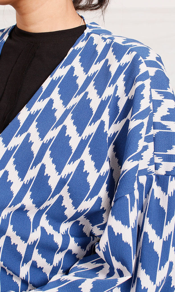 R207951 - Printed Crepe Chiffon Kimono - Blue & White