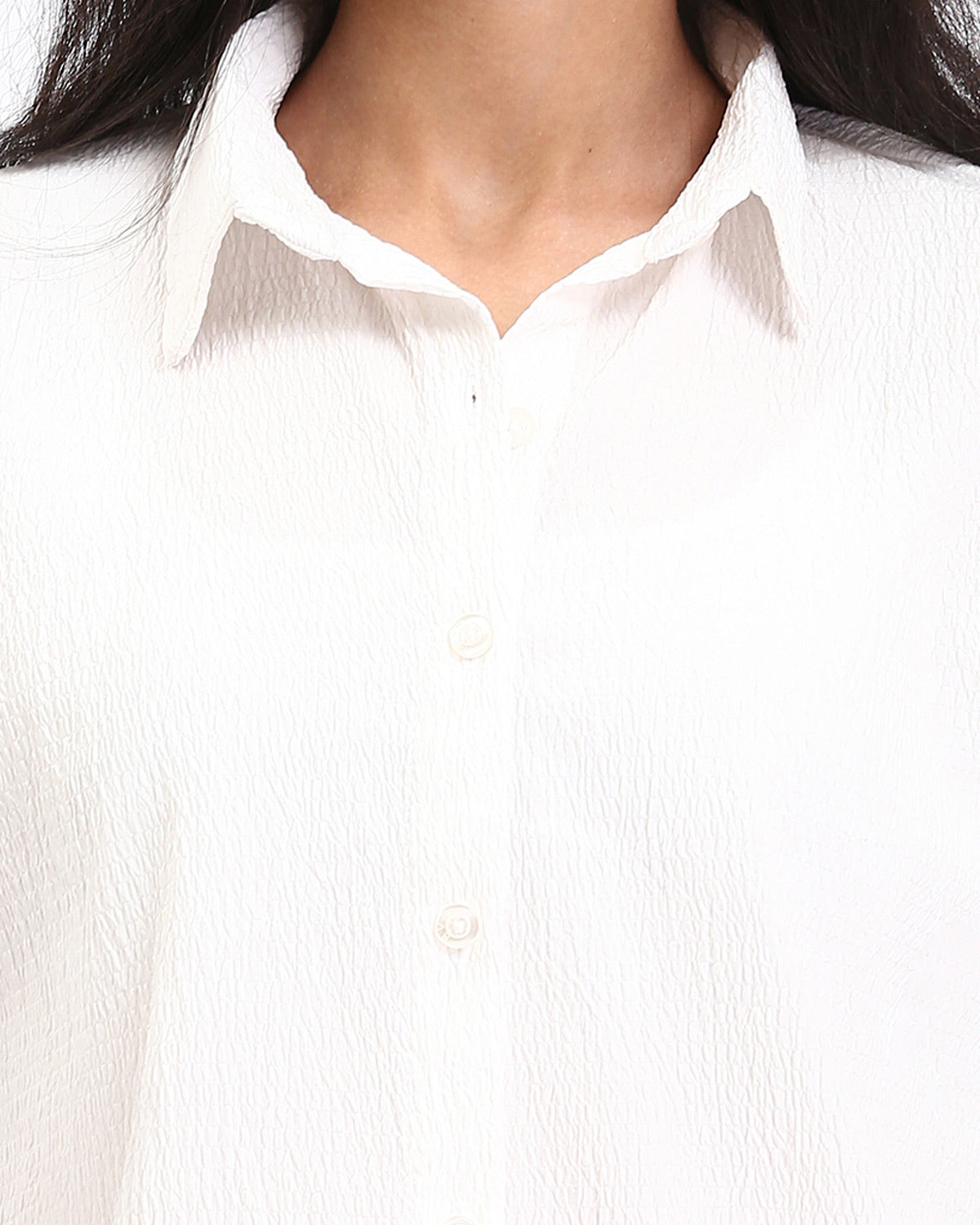 Ravin Women’s White Plissé Long-Sleeve Button-Down Shirt - R208128