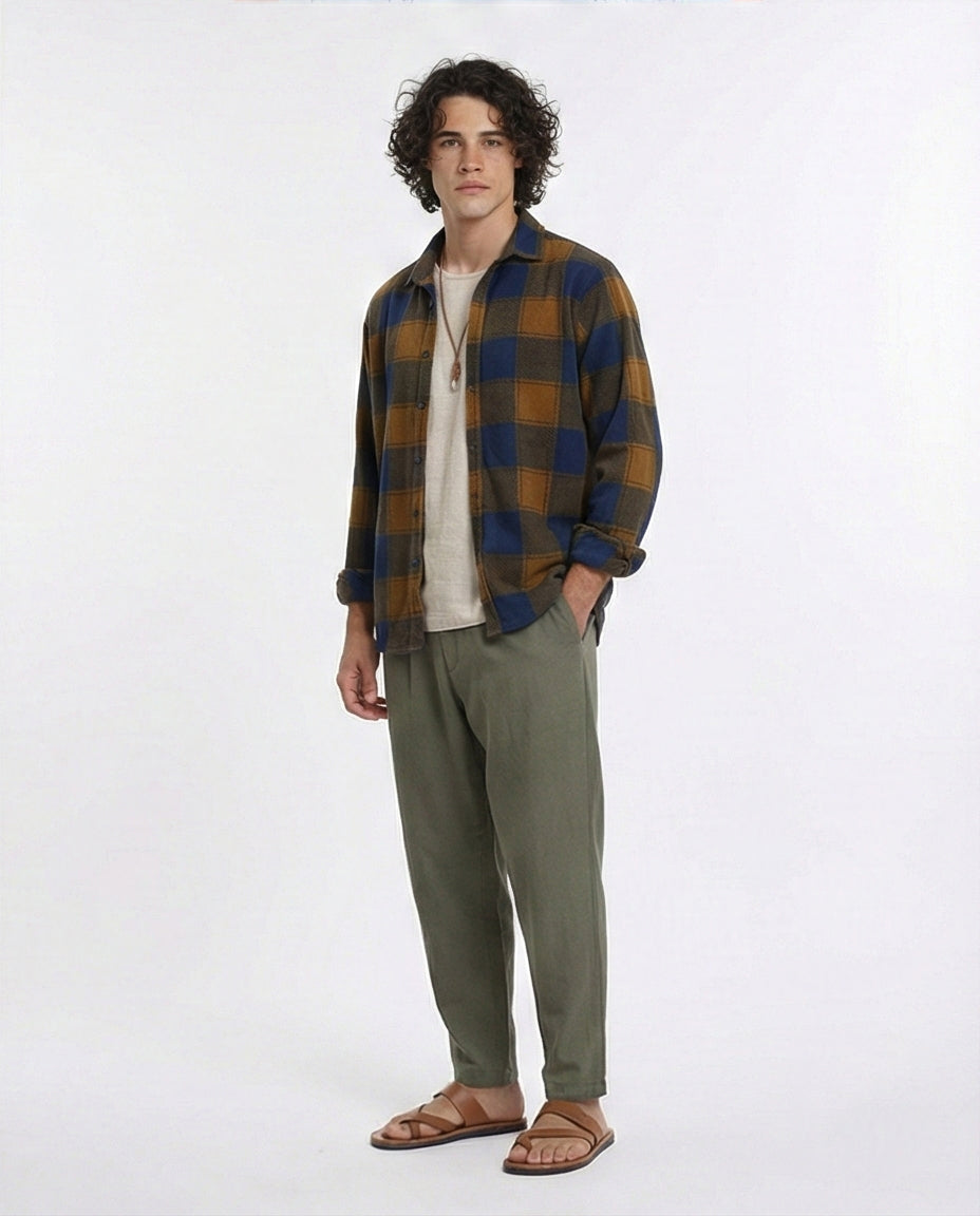 R208152 - Plaid Shirt with Classic Collar - Navy Blue & Camel