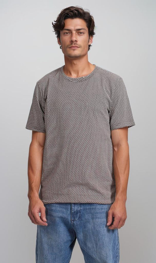 R208449 - Jacquard Patterned T-Shirt - Brown