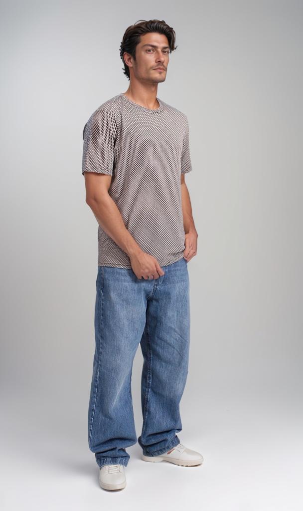 R208449 - Jacquard Patterned T-Shirt - Brown