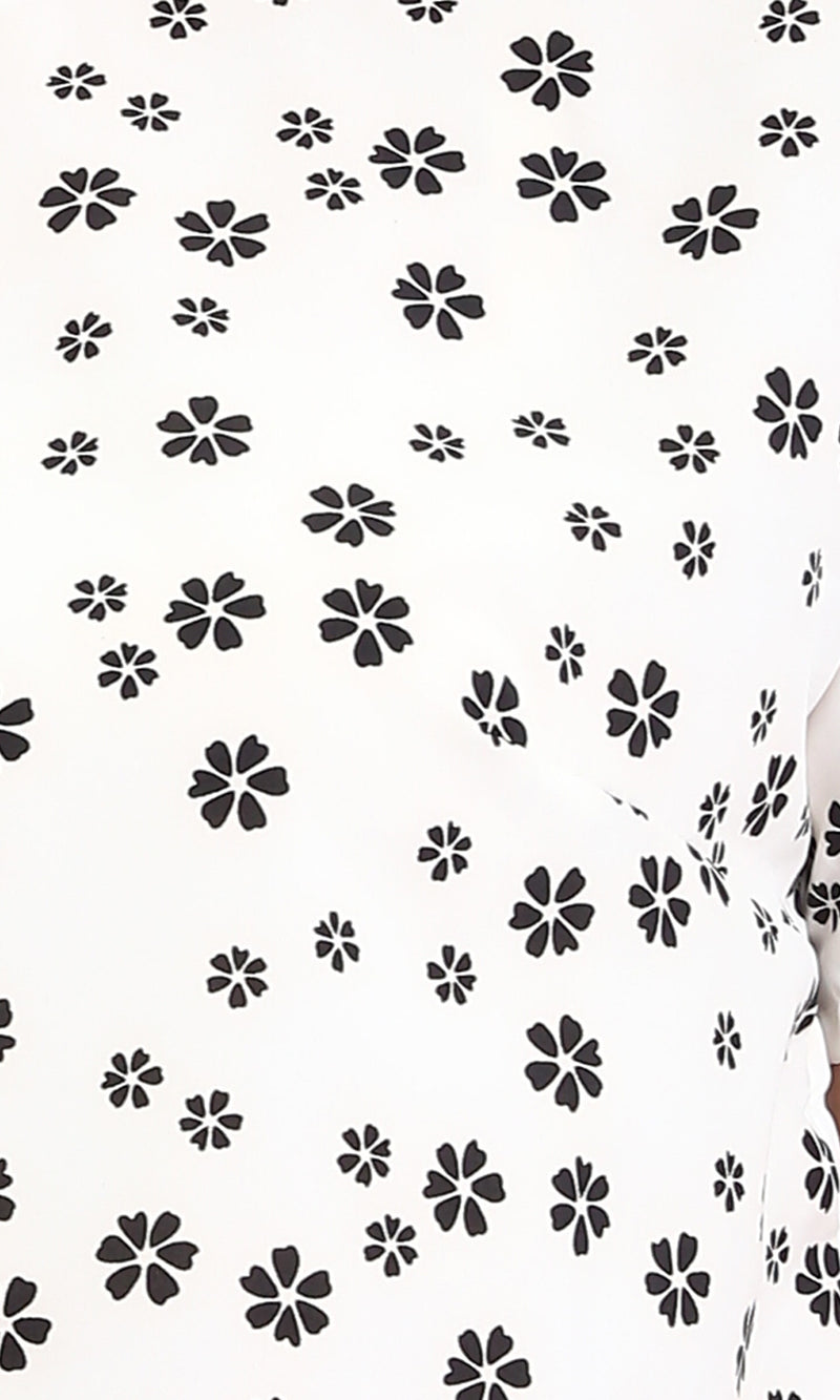 R208776 - Floral Boat Neck Short Sleeves Tee - White & Black