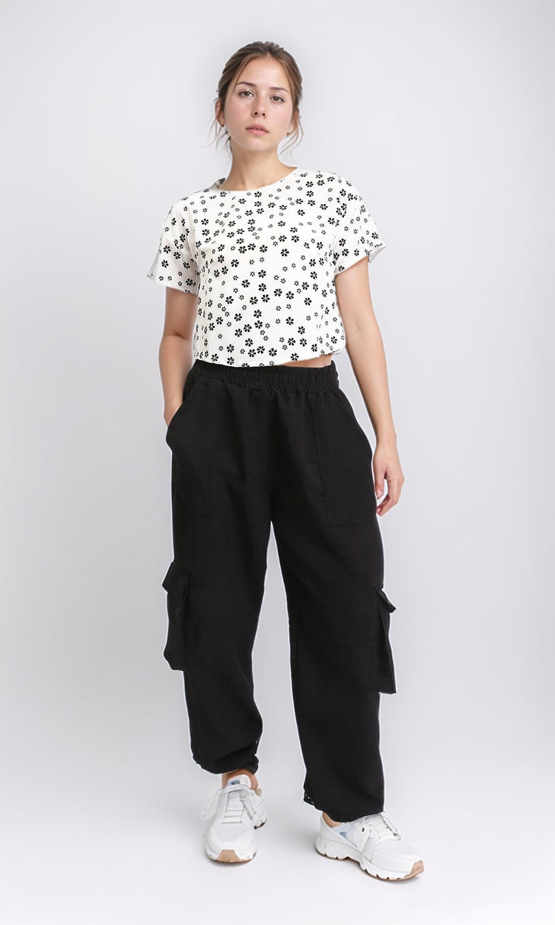 R208776 - Floral Boat Neck Short Sleeves Tee - White & Black