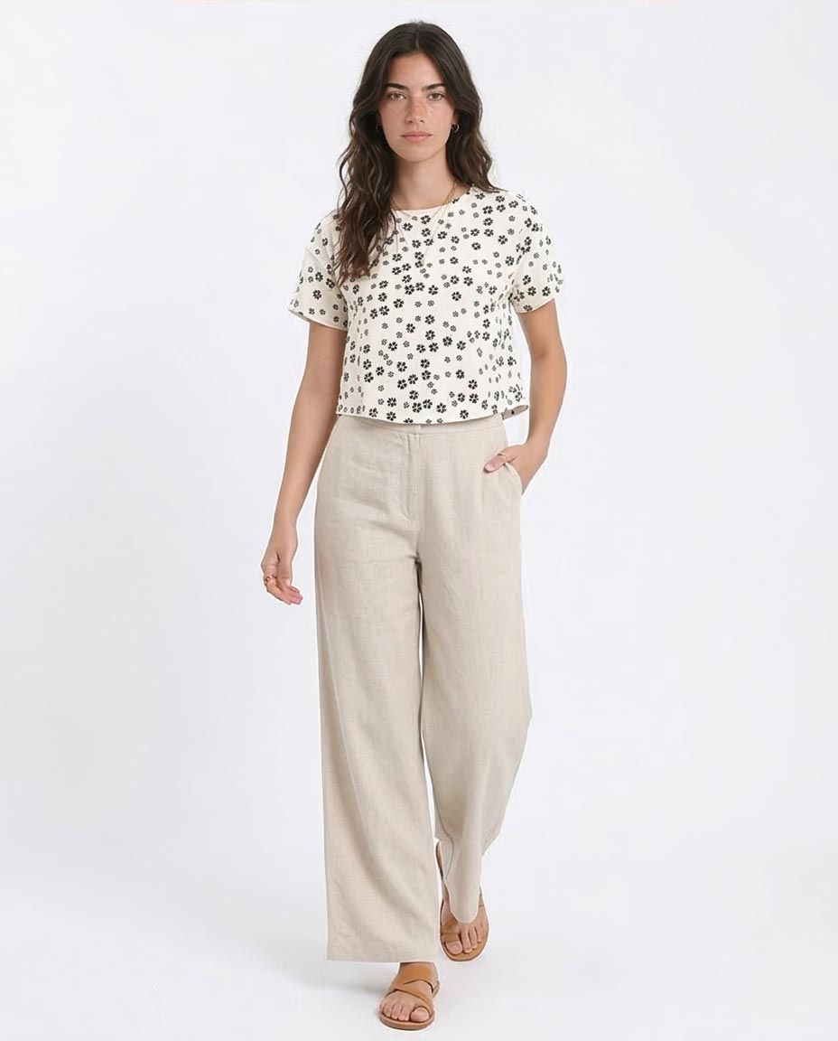 توب قصير بقصة مربعة مزين بطبعة زهور للنساء من ريفين - بيج وأسود - R208776