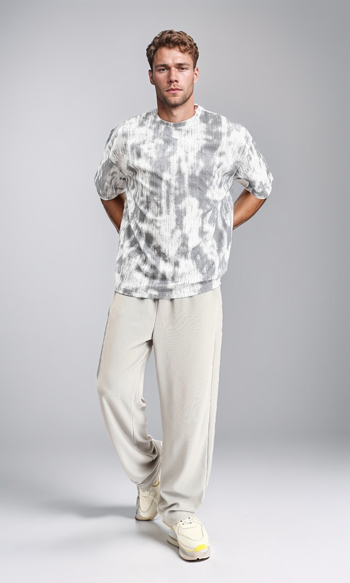 R208961 - Tie Dye Elbow Sleeves Cotton Tee - White & Grey