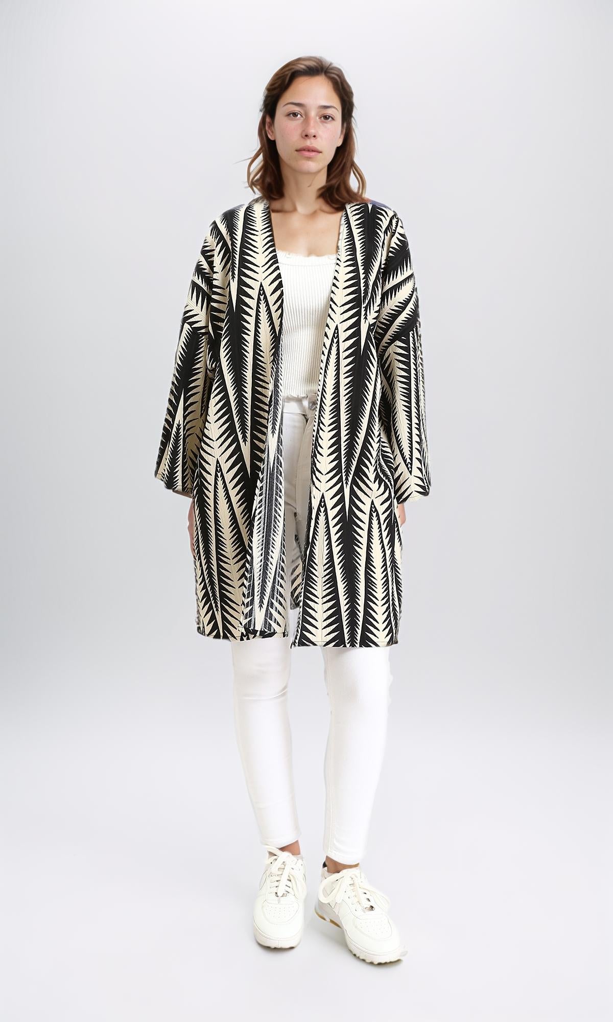 R209111 - Open Neckline Summer Cardigan - Black & Beige