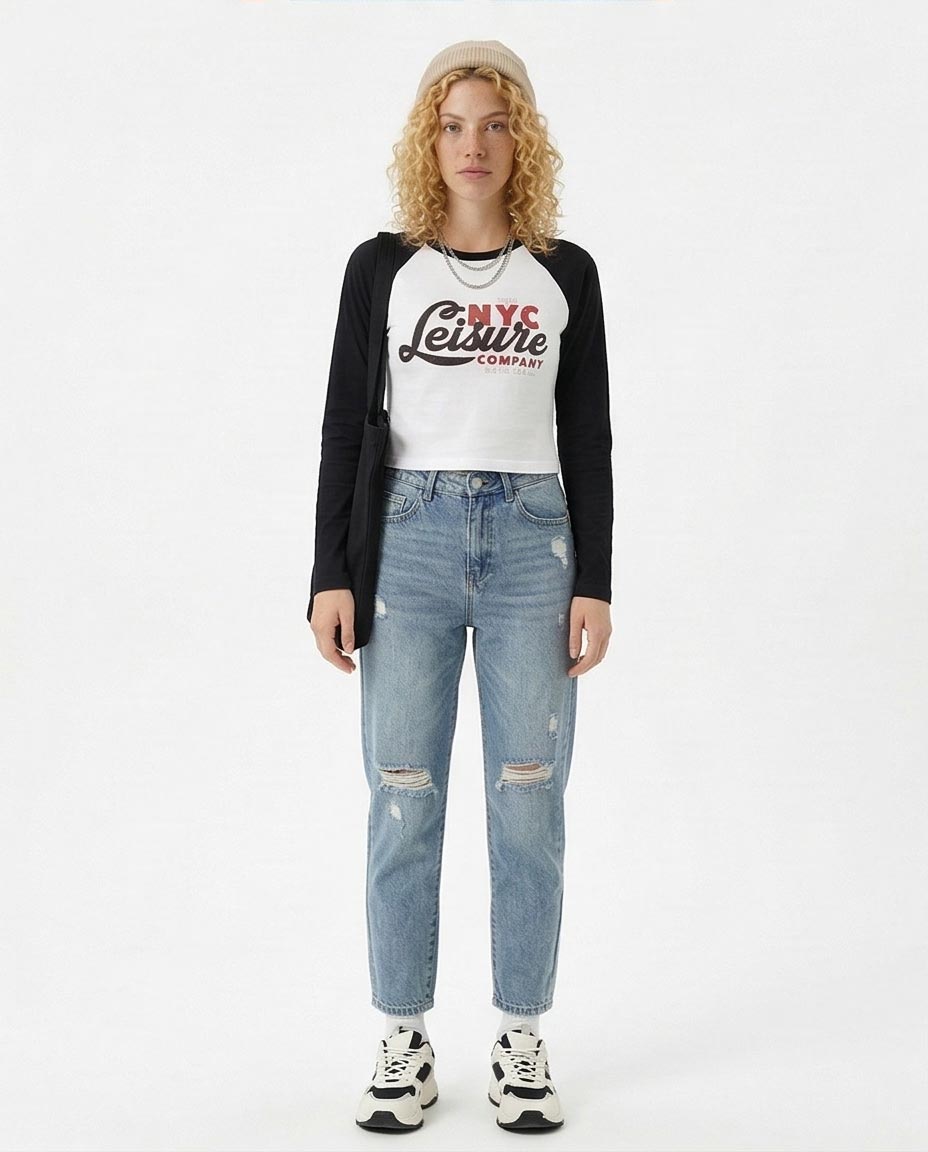 Product Title: Ravin Women's NYC Leisure Graphic Raglan Long Sleeve T-Shirt - Black/White - R209126