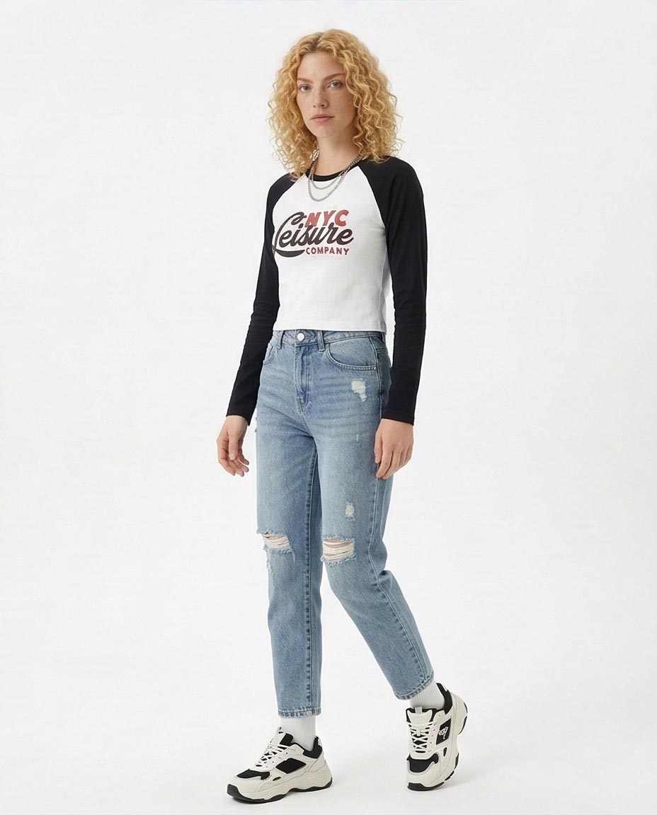 Product Title: Ravin Women's NYC Leisure Graphic Raglan Long Sleeve T-Shirt - Black/White - R209126