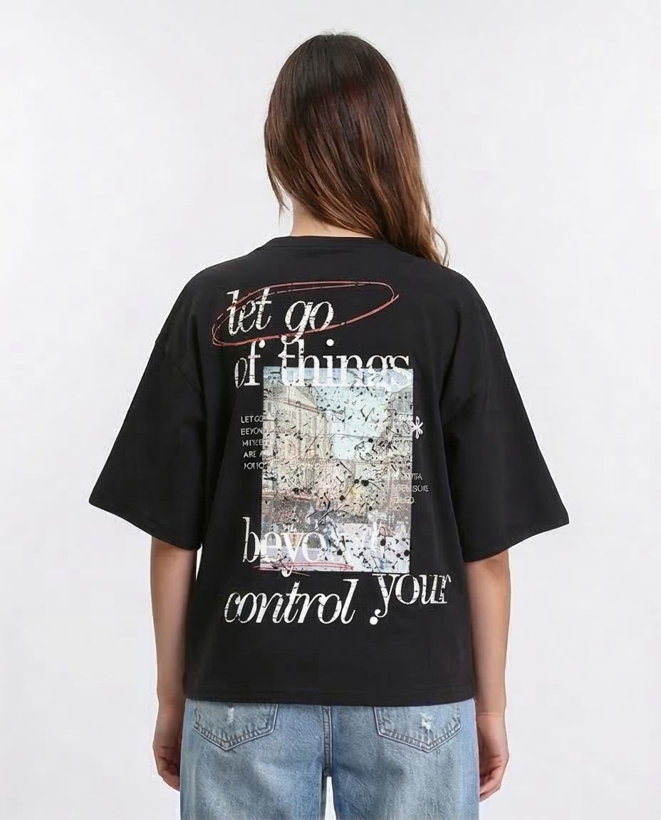 تي شيرت رافين كبير الحجم بطبعة جرافيك – تي شيرت "Beyond Your Control" من القطن الثقيل - أسود - R209133