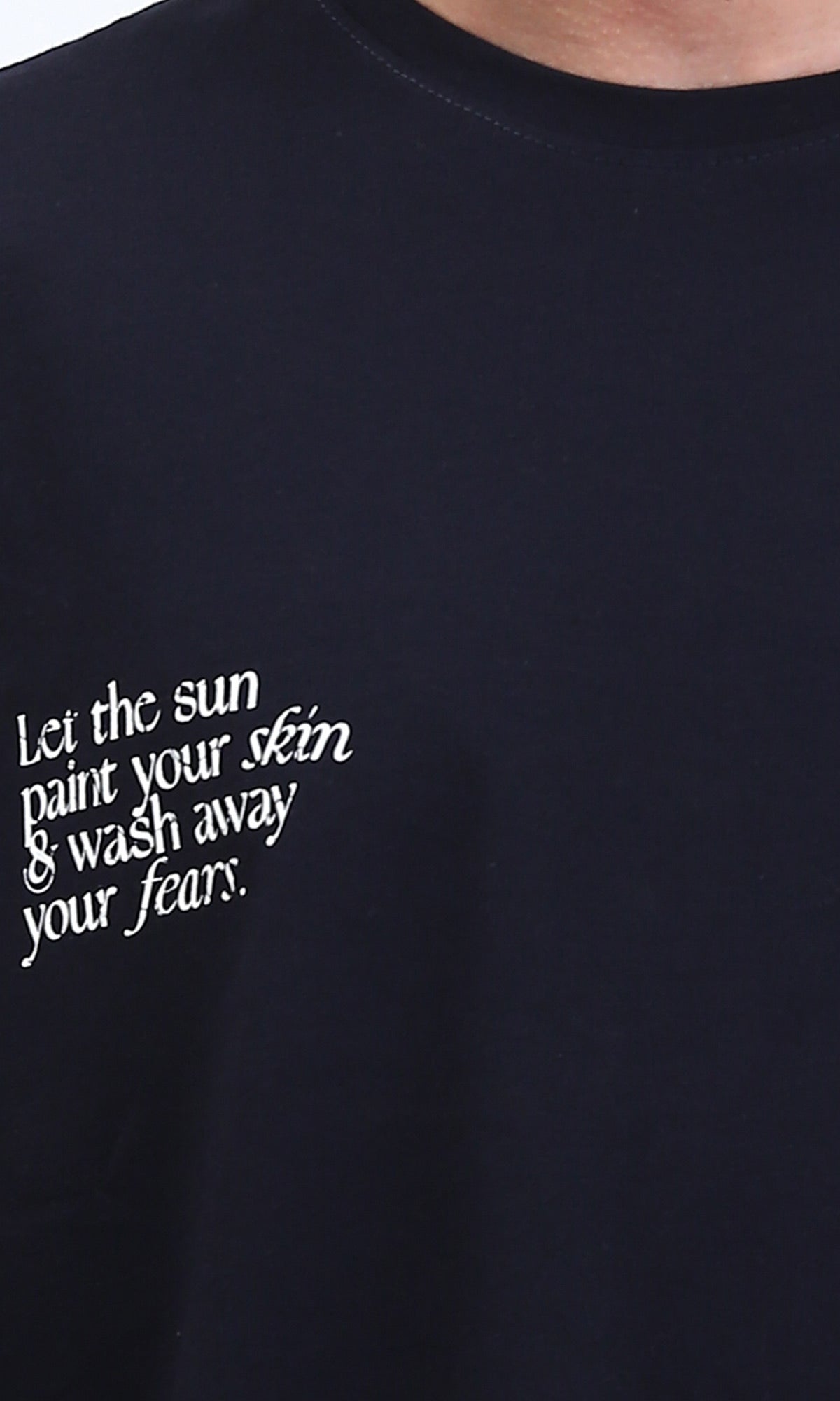 RAVIN Men’s Oversized "Lost Lovers" Graphic T-Shirt – Navy Blue - R209419