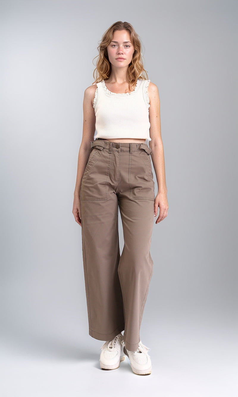 R209819 - Wide Leg Jeans with Multi-Pockets - Coffee