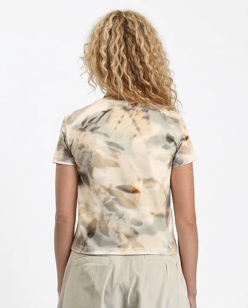 Ravin Women’s Abstract Botanical Print Crew Neck T-Shirt – Sand & Sage - R209829