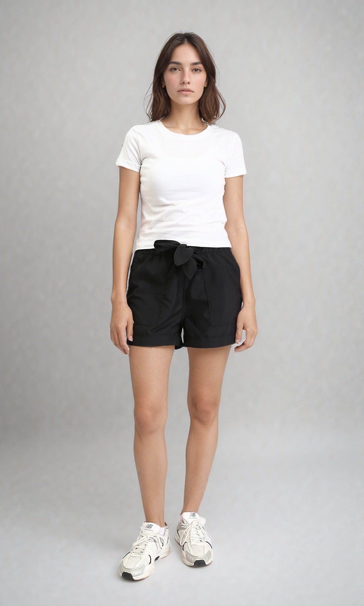 R209924 - Fashionable Shorts with Decorative Belt - Black