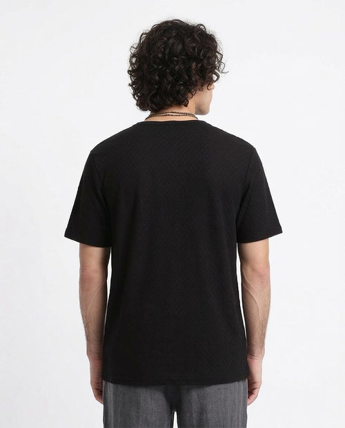 Ravin Men’s Diamond-Grid Textured Crew Neck T-Shirt - Black - R210011