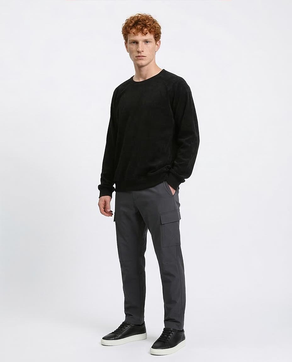 Ravin Textured Corduroy Crew Neck Sweatshirt in Onyx Black - R210100