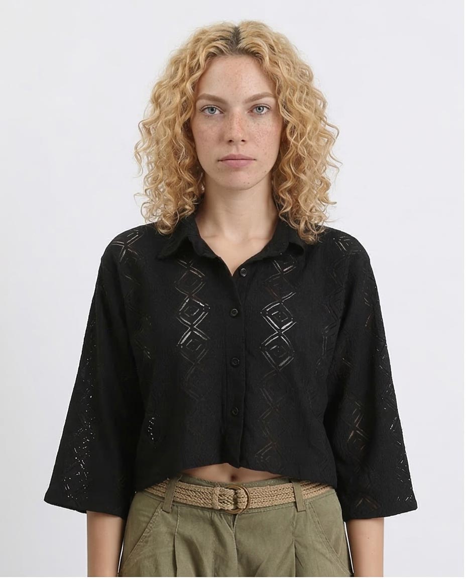 Diamond-Pattern Eyelet Cropped Shirt - Black