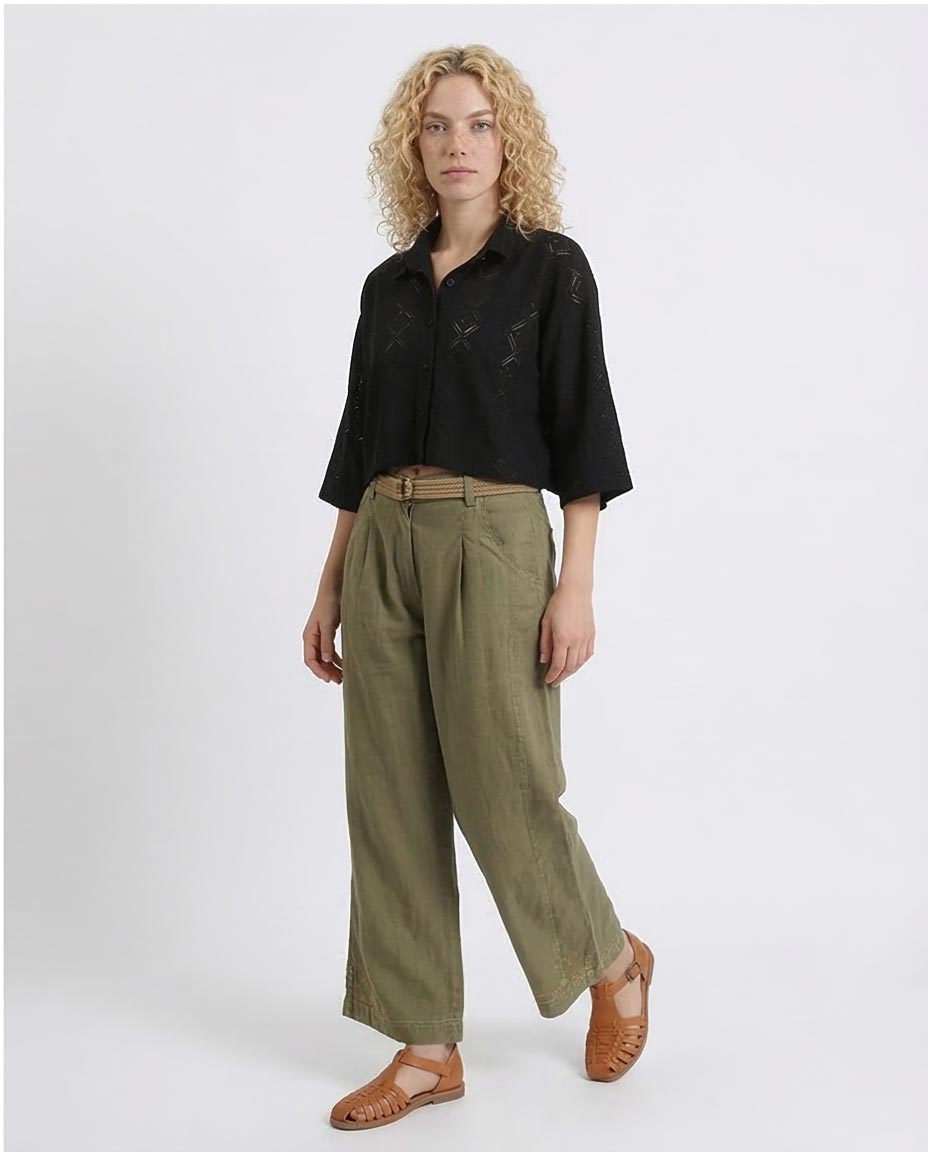 Ravin Diamond-Pattern Eyelet Cropped Shirt - Black - R210314