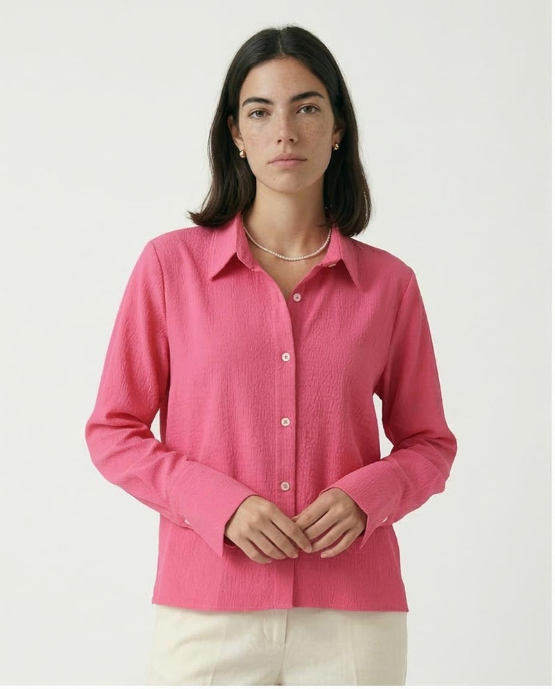 Ravin Women’s Fuchsia Crinkle-Textured Button-Down Shirt – Relaxed Fit - R210509